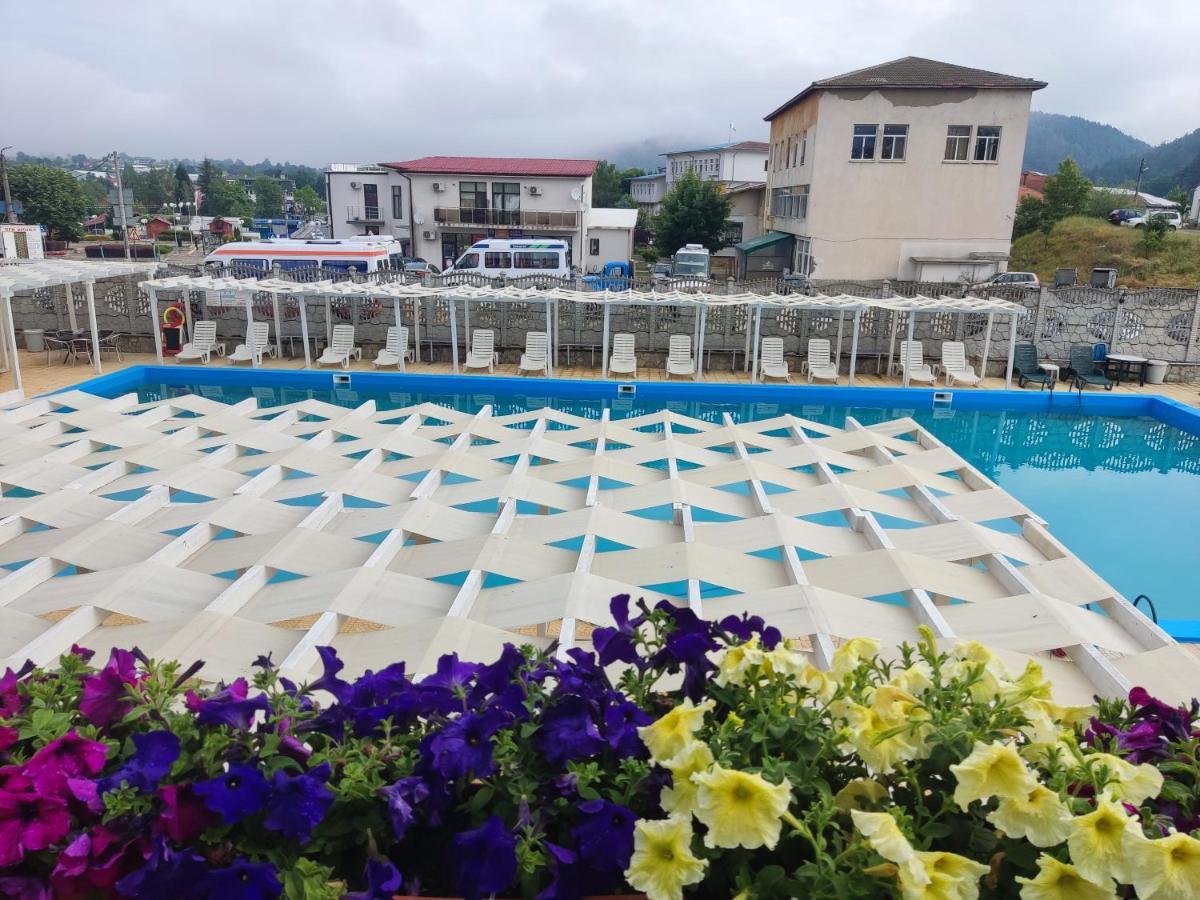 Hotel Elit Kirkovo  Ngoại thất bức ảnh