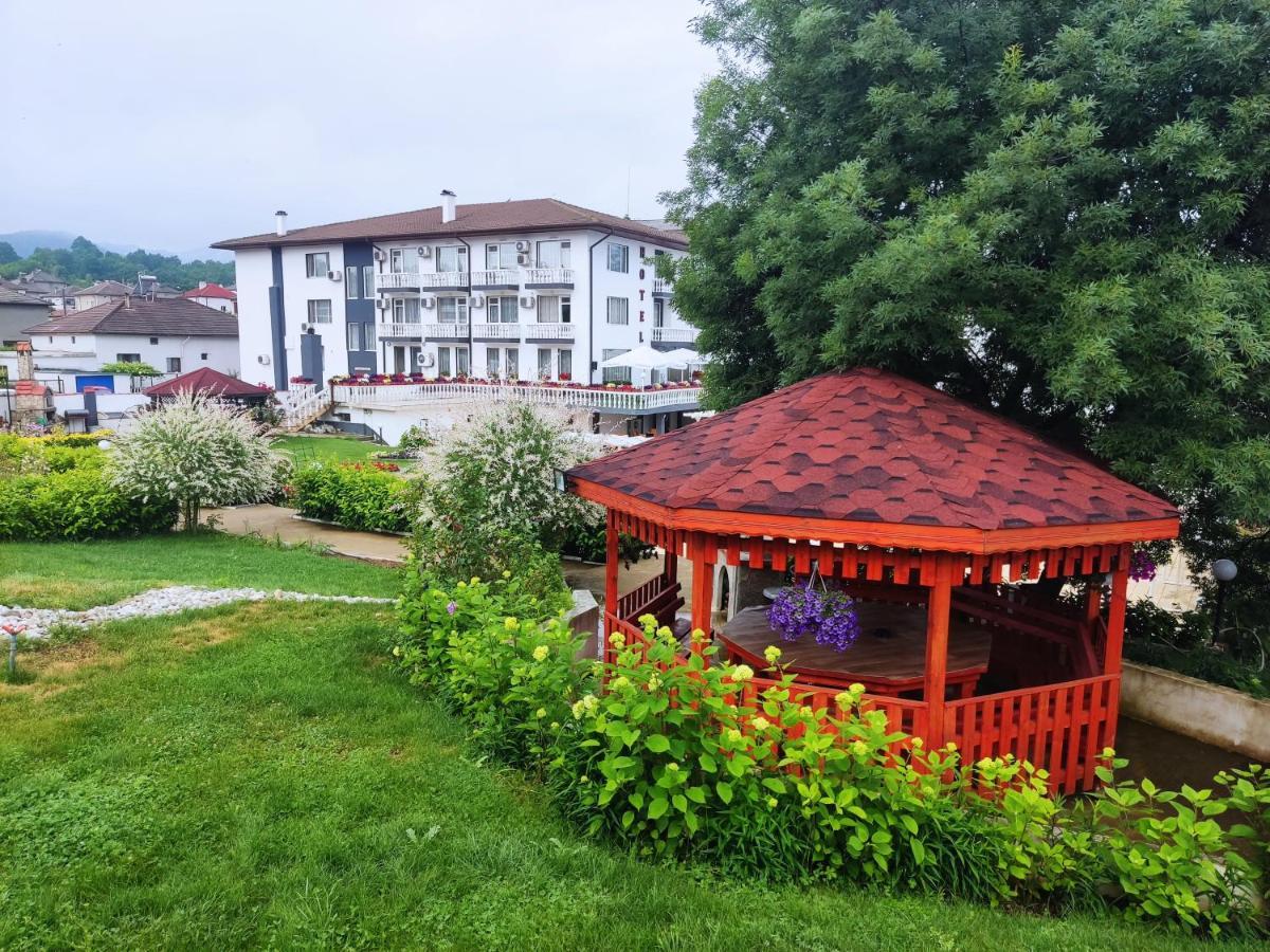 Hotel Elit Kirkovo  Ngoại thất bức ảnh